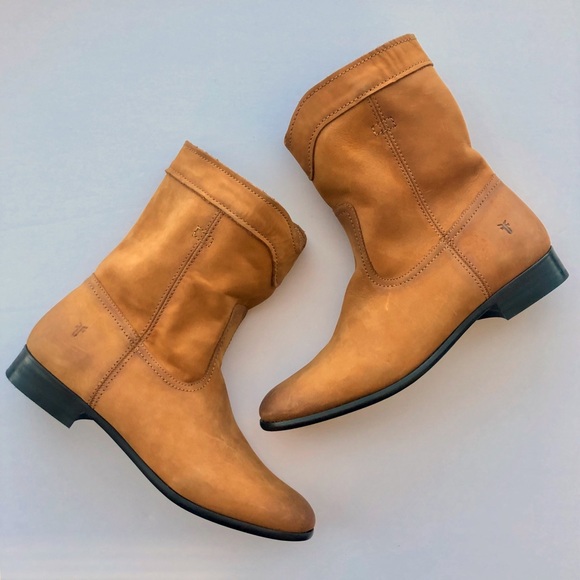 Frye Shoes - Frye Cara Roper Short Leather Boots in Tan